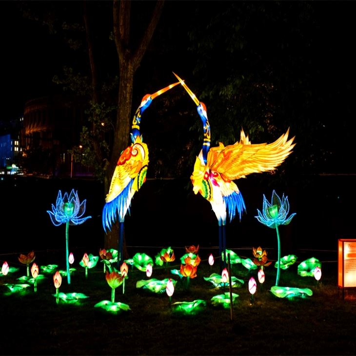Christmas Decoration Display Outdoor Lantern Festival Silk Cloth Chinese Lanterns